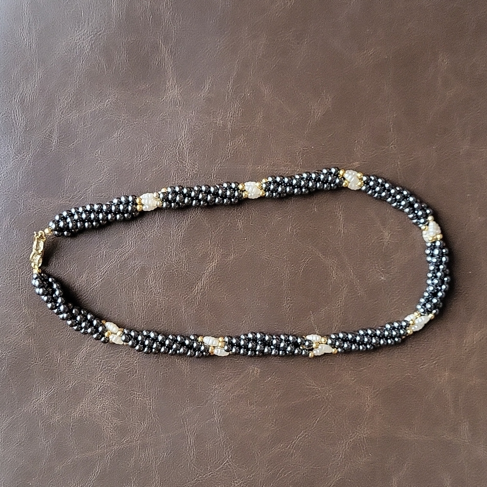 Faux Pearls & Beads, Goldtone Necklace